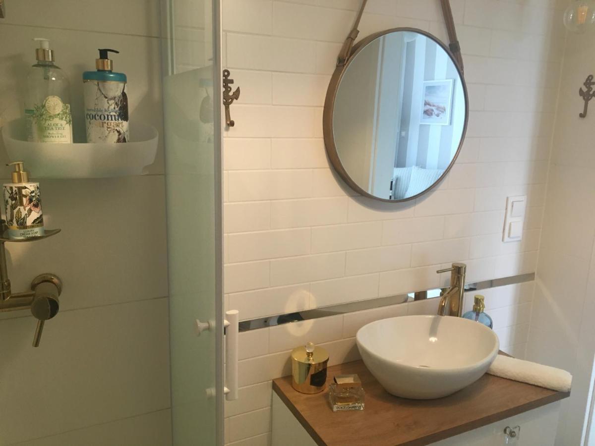 Apartament Marine Holiday Elblag - Winda -Parking W Hali Garazowej -Gratis -Business Stays Dış mekan fotoğraf