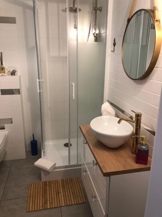 Apartament Marine Holiday Elblag - Winda -Parking W Hali Garazowej -Gratis -Business Stays Dış mekan fotoğraf